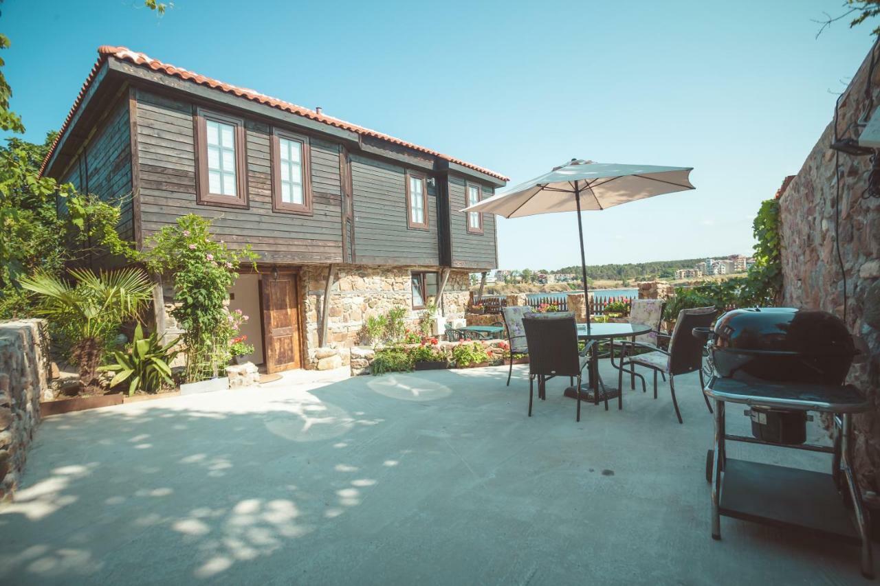 The Greek House Hotel Ahtopol Eksteriør billede
